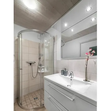 Holiday home In With Swimming Pool Wendtorf